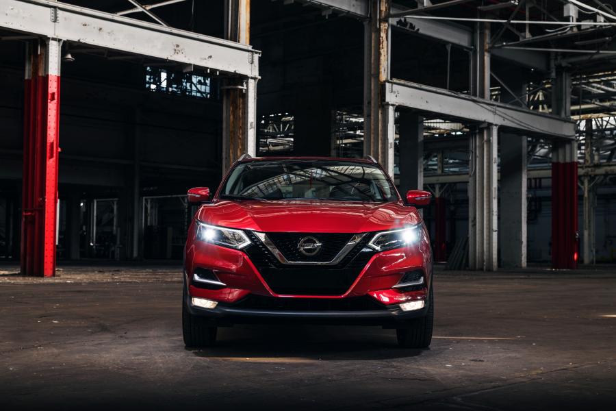  Nissan Rogue Sport 2019 года  (фото 16 из 40)